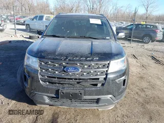2018 Ford Explorer XLT z VIN 1FM5K8D88JGC03818, wystawiony jako IAAI lot #41449995 z przebiegiem 126 000 mil mil oraz . Historia ofert i sprzedaży dostępna na DreamBid. Obrazek 13.