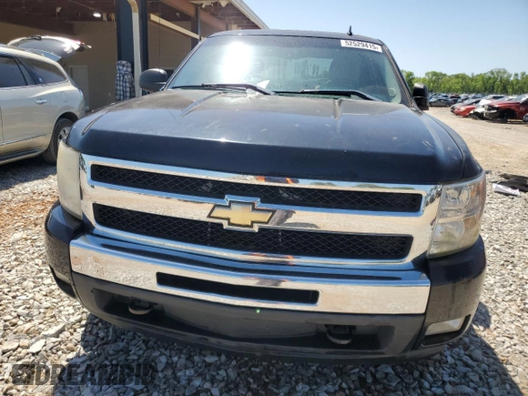 2010 Chevrolet Silverado 1500 LT with VIN 3GCRKSE36AG105400, listed as a Copart auction lot 52529415 with 237,743 mi miles and Salvage Title. Bid and sale history available at DreamBid. Image 5.