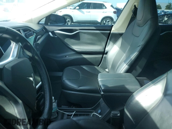 2014 Tesla Model S 60 with VIN 5YJSA1H1XEFP32590, listed as a Copart auction lot 64424145 with Not provided miles and Clean title. Bid and sale history available at DreamBid. Image 7.
