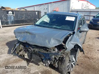 2022 Volkswagen Taos SE z VIN 3VVLX7B26NM077297, wystawiony jako IAAI lot #41846563 z przebiegiem 63 161 mil mil oraz . Historia ofert i sprzedaży dostępna na DreamBid. Obrazek 19.
