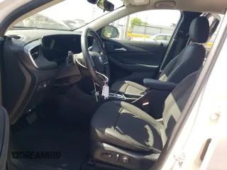 2024 Buick Encore GX Preferred с VIN KL4AMBSL7RB005932, выставлен на аукционе Copart как лот 60236245 с пробегом 11 141 миль миль и Списание • Salvage title. История ставок и продаж доступна на DreamBid. Изображение 7.