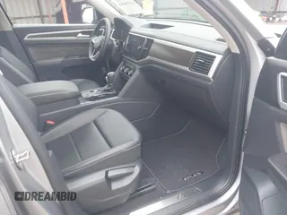 2023 Volkswagen Atlas SE with VIN 1V2WR2CAXPC505406, listed as a IAAI auction lot 41718065 with 44,305 mi miles and . Bid and sale history available at DreamBid. Image 5.