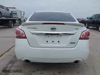 2013 Nissan Altima 2.5 S with VIN 1N4AL3AP5DC909516, listed as a IAAI auction lot 41635338 with 161,201 mi miles. Bid and sale history available at carsss.com. Image 17.