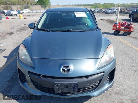 2012 Mazda 3 i Touring z VIN JM1BL1V73C1695634, wystawiony jako IAAI lot #42223477 z przebiegiem 138 302 mil mil oraz . Historia ofert i sprzedaży dostępna na DreamBid. Obrazek 12.