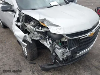 2019 Chevrolet Traverse LS with VIN 1GNERFKW8KJ287107, listed as a IAAI auction lot 41855151 with 97,328 mi miles. Bid and sale history available at carsss.com. Image 6.