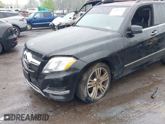2015 Mercedes-Benz GLK 350 с VIN WDCGG8JB0FG350571, выставлен на аукционе IAAI как лот 42154752 с пробегом 177 959 миль миль и . История ставок и продаж доступна на DreamBid. Изображение 6.