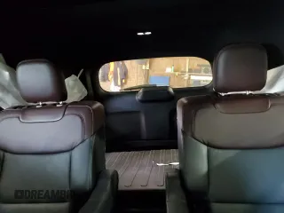 2020 Ford Explorer Platinum с VIN 1FM5K8HC8LGA89398, выставлен на аукционе Copart как лот 62189925 с пробегом 34 082 миль миль и Списание • Salvage title. История ставок и продаж доступна на DreamBid. Изображение 10.