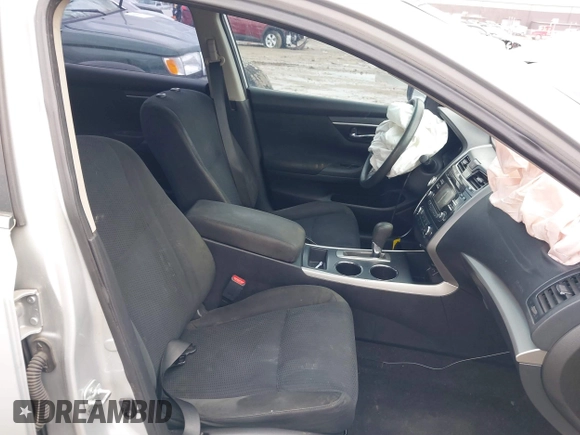 2015 Nissan Altima 2.5 S with VIN 1N4AL3AP4FN354906, listed as a IAAI auction lot 41840630 with 169,130 mi miles. Bid and sale history available at carsss.com. Image 5.