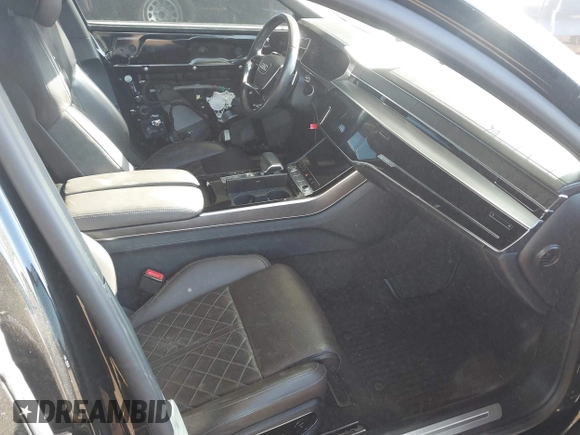 2019 Audi A8 L with VIN WAU8DAF83KN002810, listed as a IAAI auction lot 41588169 with 64,323 mi miles. Bid and sale history available at carsss.com. Image 5.