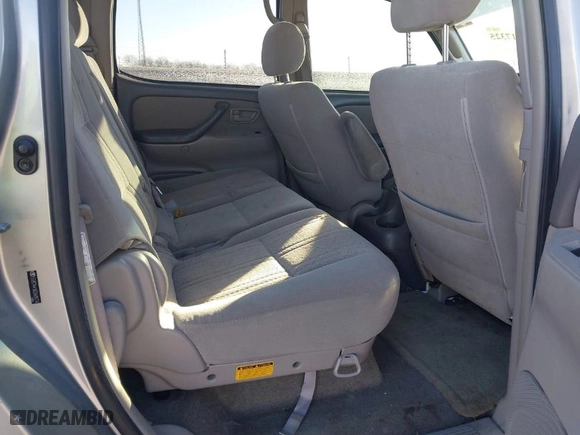 2005 Toyota Tundra SR5 with VIN 5TBDT44165S499774, listed as a IAAI auction lot 41417325 with 220,476 mi miles. Bid and sale history available at carsss.com. Image 8.