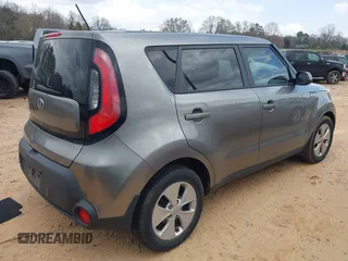 2016 Kia Soul with VIN KNDJN2A28G7294637, listed as a IAAI auction lot 41843806 with 156,179 mi miles. Bid and sale history available at carsss.com. Image 4.