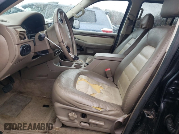 2003 Ford Explorer Eddie Bauer with VIN 1FMZU74K53UB95232, listed as a Copart auction lot 49914735 with 239,958 mi miles and Clean title. Bid and sale history available at DreamBid. Image 7.