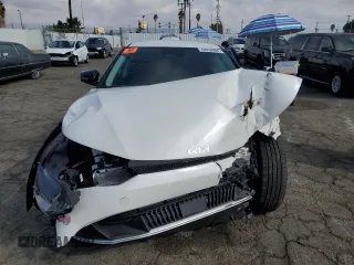 2024 Kia EV6 Light Long Range with VIN KNDC3DLC5R5184062, listed as a Copart auction lot 78050904 with 0 mi miles and Salvage Title. Bid and sale history available at carsss.com. Image 5.