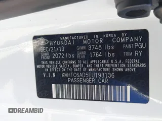 2014 Hyundai Veloster with VIN KMHTC6AD5EU193136, listed as a IAAI auction lot 41836596 with 160,460 mi miles. Bid and sale history available at carsss.com. Image 9.