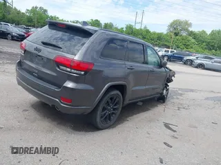 2021 Jeep Grand Cherokee Laredo X with VIN 1C4RJFAG6MC774728, listed as a IAAI auction lot 42270184 with 27,021 mi miles and . Bid and sale history available at DreamBid. Image 4.