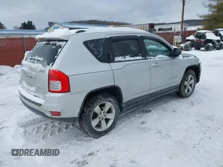 2013 Jeep Compass Sport with VIN 1C4NJDBB1DD113866, listed as a IAAI auction lot 41246375 with 204,405 mi miles. Bid and sale history available at carsss.com. Image 4.