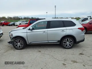 2018 Mitsubishi Outlander SE with VIN JA4AD3A35JZ055117, listed as a IAAI auction lot 41955013 with 142,906 mi miles and . Bid and sale history available at DreamBid. Image 15.