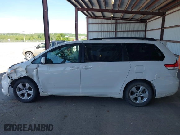 2014 Toyota Sienna LE AAS with VIN 5TDKK3DC2ES434546, listed as a IAAI auction lot 42227745 with 175,445 mi miles and . Bid and sale history available at DreamBid. Image 14.