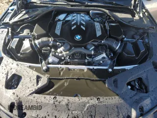 2025 BMW 8 Series M850i with VIN WBAGV8C03SCS52916, listed as a Copart auction lot 74874544 with 3,034 mi miles and Non Repairable. Bid and sale history available at carsss.com. Image 11.