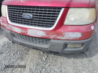 2003 Ford Expedition XLT Value with VIN 1FMPU16W03LC14117, listed as a IAAI auction lot 41682599 with 251,563 mi miles. Bid and sale history available at carsss.com. Image 6.