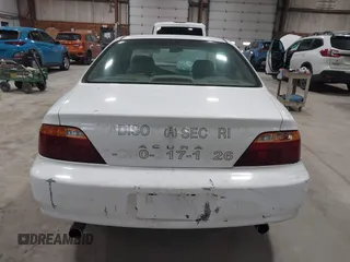 2000 Acura TL with VIN 19UUA5662YA015081, listed as a IAAI auction lot 41639430 with 133,577 mi miles. Bid and sale history available at carsss.com. Image 16.