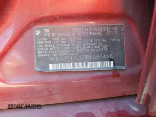 2011 BMW 3 Series 328i z VIN WBAPH7C57BE683468, wystawiony jako Copart lot #55508075 z przebiegiem 135 672 mil mil oraz Nie do naprawy • Non repairable. Historia ofert i sprzedaży dostępna na DreamBid. Obrazek 15.