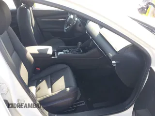 2024 Mazda 3 S Preferred with VIN 3MZBPACM4RM425897, listed as a IAAI auction lot 42598965 with 3,605 mi miles and . Bid and sale history available at DreamBid. Image 5.