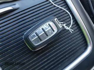2018 Chrysler Pacifica Limited с VIN 2C4RC1GG9JR185650, выставлен на аукционе IAAI как лот 42225426 с пробегом 130 463 миль миль и . История ставок и продаж доступна на DreamBid. Изображение 11.