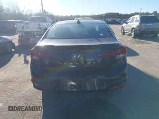 2020 Hyundai Elantra Value Edition z VIN KMHD84LF7LU046810, wystawiony jako IAAI lot #40958846 z przebiegiem 71 778 mil mil oraz . Historia ofert i sprzedaży dostępna na DreamBid. Obrazek 16.