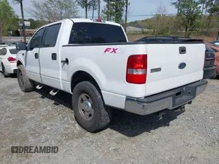 2006 Ford F-150 XLT with VIN 1FTRW12W56KA65159, listed as a IAAI auction lot 41913062 with 271,996 mi miles. Bid and sale history available at carsss.com. Image 3.