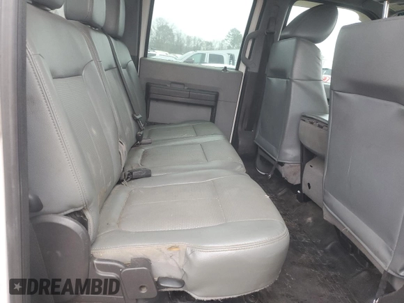 2015 Ford F-250 XL with VIN 1FT7W2AT1FEB50003, listed as a Copart auction lot 89136195 with 212,986 mi miles and Salvage title. Bid and sale history available at DreamBid. Image 9.