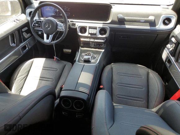 2021 Mercedes-Benz G 550 z VIN W1NYC6BJXMX382983, wystawiony jako Copart lot #61177185 z przebiegiem 22 835 mil mil oraz Szkoda całkowita • Salvage title. Historia ofert i sprzedaży dostępna na DreamBid. Obrazek 8.