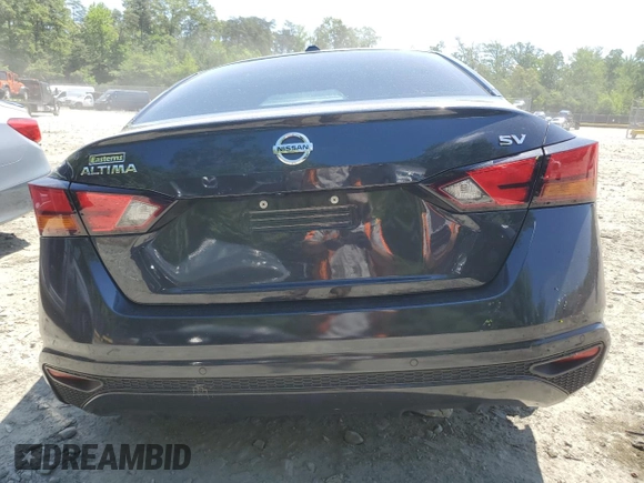 2022 Nissan Altima SV z VIN 1N4BL4DVXNN302361, wystawiony jako Copart lot #57465925 z przebiegiem 62 003 mil mil oraz Szkoda całkowita • Salvage title. Historia ofert i sprzedaży dostępna na DreamBid. Obrazek 6.