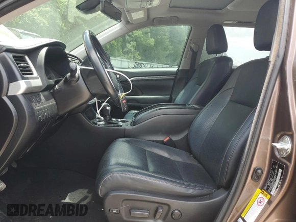 2018 Toyota Highlander Limited with VIN 5TDYZRFH6JS270973, listed as a Copart auction lot 61853575 with 93,510 mi miles and Salvage title. Bid and sale history available at DreamBid. Image 7.