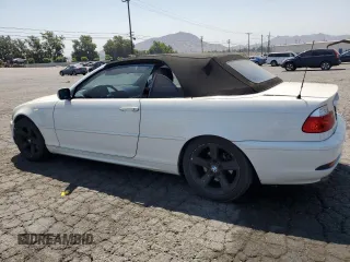 2004 BMW 3 Series 325Ci with VIN WBABW33484PL29739, listed as a Copart auction lot 65087934 with 121,581 mi miles and Salvage Title. Bid and sale history available at carsss.com. Image 2.