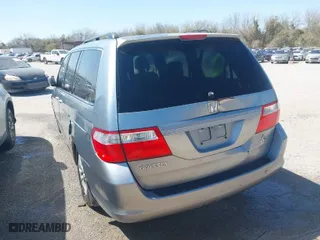 2007 Honda Odyssey EX-L with VIN 5FNRL38687B122383, listed as a IAAI auction lot 41721407 with 201,273 mi miles. Bid and sale history available at carsss.com. Image 3.
