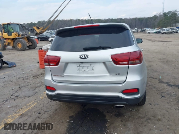 2020 Kia Sorento LX V6 with VIN 5XYPGDA50LG619045, listed as a IAAI auction lot 41520510 with 124,870 mi miles. Bid and sale history available at carsss.com. Image 16.