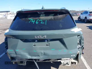 2025 Kia Sorento SX Prestige z VIN KNDRKDJG3S5293662, wystawiony jako IAAI lot #41886980 z przebiegiem 6 203 mil mil oraz . Historia ofert i sprzedaży dostępna na DreamBid. Obrazek 16.
