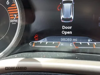 2018 Jeep Cherokee Limited с VIN 1C4PJMDB7JD592439, выставлен на аукционе IAAI как лот 42095456 с пробегом 98 089 миль миль и . История ставок и продаж доступна на DreamBid. Изображение 7.