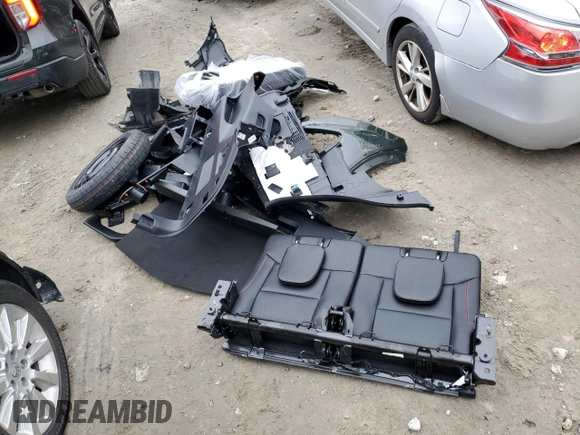 2022 Ford Explorer ST-Line z VIN 1FMSK8KH5NGC11869, wystawiony jako Copart lot #84144234 z przebiegiem 32 274 mil mil oraz Nie do naprawy • Non repairable. Historia ofert i sprzedaży dostępna na DreamBid. Obrazek 13.