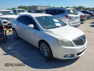 2014 Buick Verano Convenience Group with VIN 1G4PR5SK0E4180401, listed as a IAAI auction lot 40642463 with 207,119 mi miles. Bid and sale history available at carsss.com. Image 1.