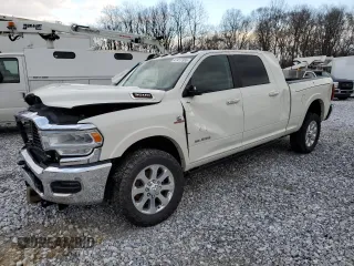 2020 Ram 3500 Laramie z VIN 3C63R3ML8LG242003, wystawiony jako Copart lot #47417355 z przebiegiem Nie podano mil oraz Szkoda całkowita • Salvage title. Historia ofert i sprzedaży dostępna na DreamBid. Obrazek 1.