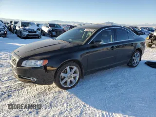 2007 Volvo S80 V8 with VIN YV1AH852871027113, listed as a Copart auction lot 89084055 with 109,797 mi miles and Clean Title. Bid and sale history available at carsss.com. Image 1.