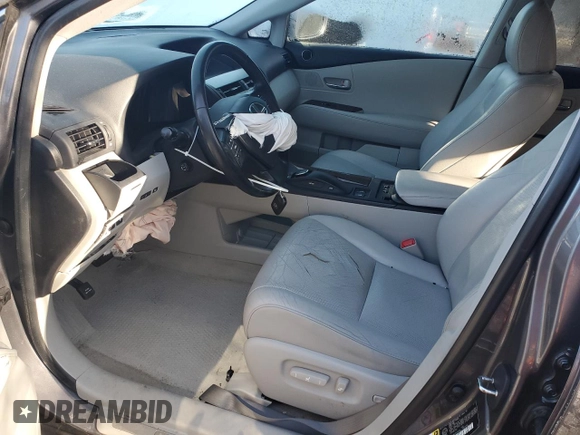 2012 Lexus RX 350 z VIN 2T2BK1BA1CC137730, wystawiony jako Copart lot #53435955 z przebiegiem 141 289 mil mil oraz Szkoda całkowita • Salvage title. Historia ofert i sprzedaży dostępna na DreamBid. Obrazek 7.