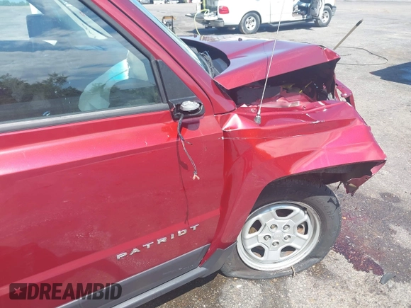 2016 Jeep Patriot Sport z VIN 1C4NJPBAXGD513390, wystawiony jako IAAI lot #42254500 z przebiegiem 178 813 mil mil oraz . Historia ofert i sprzedaży dostępna na DreamBid. Obrazek 19.