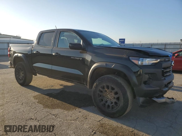2024 Chevrolet Colorado 4WD Trail Boss with VIN 1GCPTEEK8R1252776, listed as a Copart auction lot 52592085 with 2,904 mi miles and Salvage title. Bid and sale history available at DreamBid. Image 4.