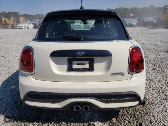 2023 MINI Hardtop 4 Door Cooper S with VIN WMW53DK01P2S63871, listed as a Copart auction lot 76006504 with 23,802 mi miles and Salvage title. Bid and sale history available at DreamBid. Image 6.