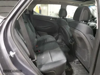 2018 Hyundai Tucson Value with VIN KM8J3CA28JU752659, listed as a Copart auction lot 51186925 with 181,657 mi miles and Clean Title. Bid and sale history available at carsss.com. Image 10.