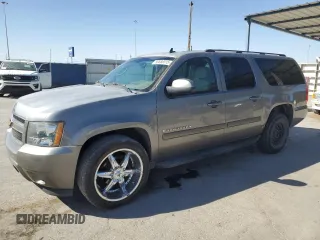 2007 Chevrolet Suburban LTZ с VIN 1GNFC16037R238341, выставлен на аукционе Copart как лот 50886515 с пробегом Не указан миль и Списание • Salvage title. История ставок и продаж доступна на DreamBid. Изображение 1.