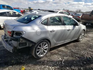 2014 Buick Verano Convenience Group with VIN 1G4PR5SK5E4105273, listed as a Copart auction lot 47936545 with 28,288 mi miles and Salvage Title. Bid and sale history available at carsss.com. Image 3.